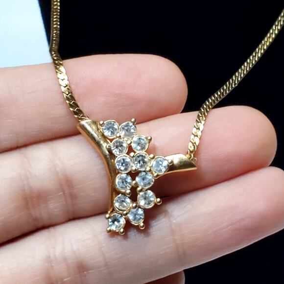 Vintage 80s Avon Gold Tone Clear Rhinestone Crescent Cocktail Necklace 18" - Picture 2 of 5